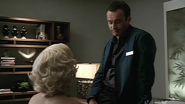 Charmed-Online-dot-NL-NipTuck5x02-0717.jpg