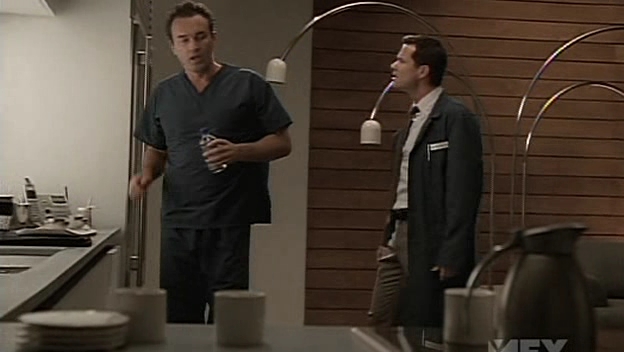 Charmed-Online-dot-NL-NipTuck5x02-0952.jpg
