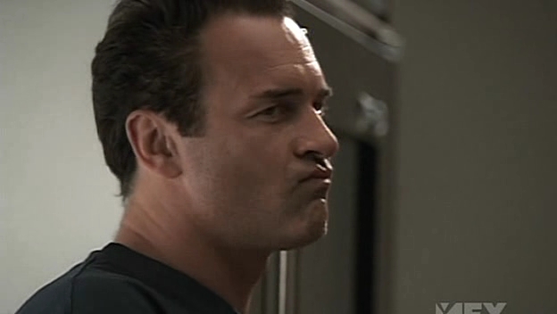Charmed-Online-dot-NL-NipTuck5x02-0973.jpg
