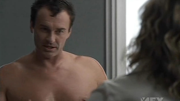 Charmed-Online-dot-NL-NipTuck5x02-1188.jpg