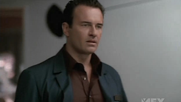 Charmed-Online-dot-NL-NipTuck5x02-1649.jpg