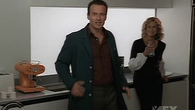 Charmed-Online-dot-NL-NipTuck5x02-1682.jpg