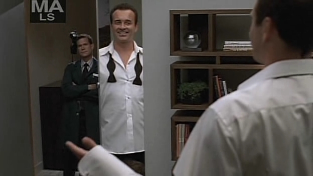 Charmed-Online-dot-NL-NipTuck5x02-1834.jpg