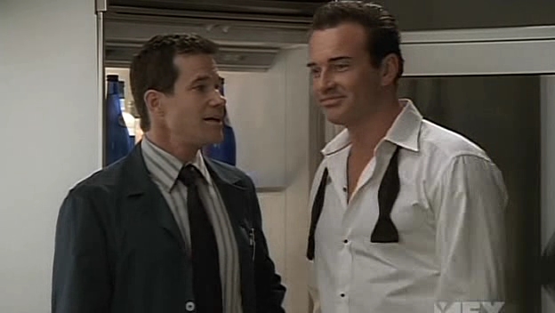 Charmed-Online-dot-NL-NipTuck5x02-1993.jpg
