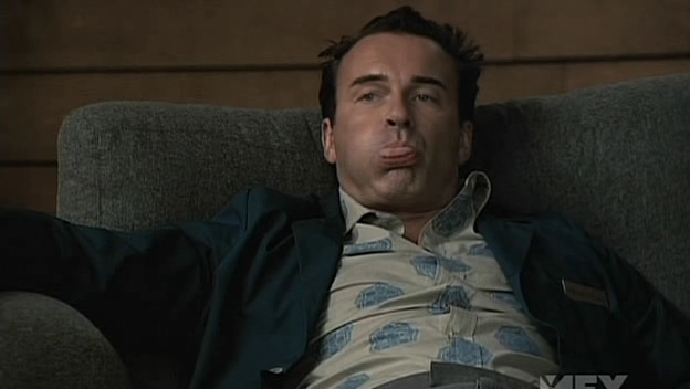 Charmed-Online-dot-NL-NipTuck5x03-0575.jpg