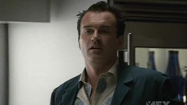Charmed-Online-dot-NL-NipTuck5x03-0591.jpg