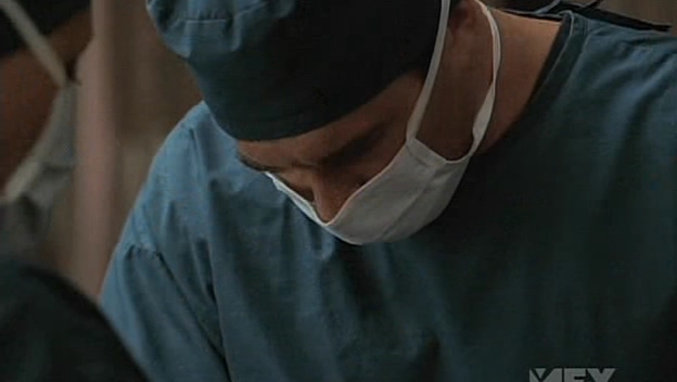 Charmed-Online-dot-NL-NipTuck5x03-1235.jpg