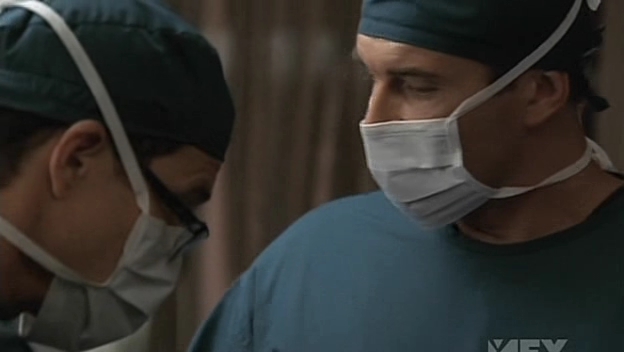 Charmed-Online-dot-NL-NipTuck5x03-1302.jpg