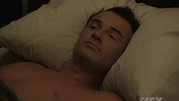 Charmed-Online-dot-NL-NipTuck5x03-2100.jpg