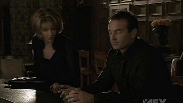 Charmed-Online-dot-NL-NipTuck5x03-2379.jpg