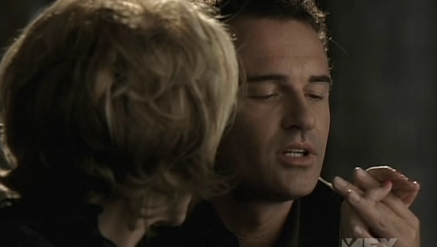 Charmed-Online-dot-NL-NipTuck5x03-2431.jpg