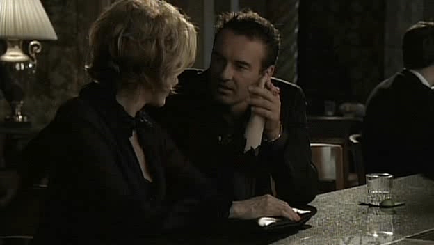 Charmed-Online-dot-NL-NipTuck5x03-2440.jpg
