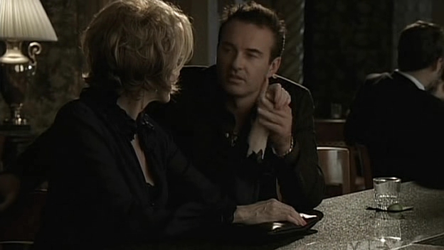 Charmed-Online-dot-NL-NipTuck5x03-2443.jpg
