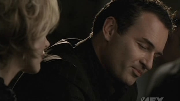 Charmed-Online-dot-NL-NipTuck5x03-2451.jpg