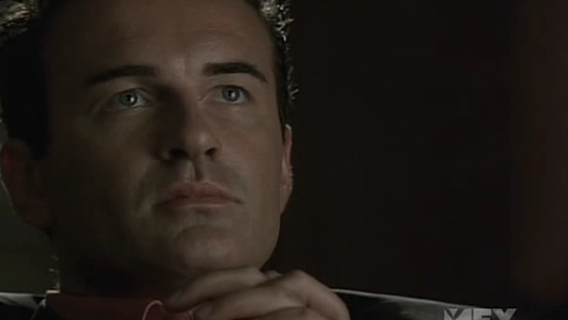 Charmed-Online-dot-NL-NipTuck5x04-0656.jpg