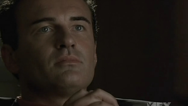 Charmed-Online-dot-NL-NipTuck5x04-0658.jpg