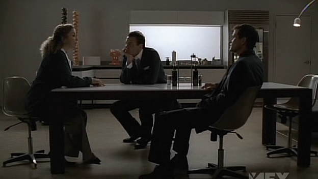 Charmed-Online-dot-NL-NipTuck5x04-1347.jpg