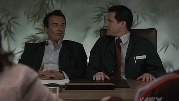 Charmed-Online-dot-NL-NipTuck5x04-1910.jpg