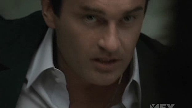 Charmed-Online-dot-NL-NipTuck5x04-1951.jpg