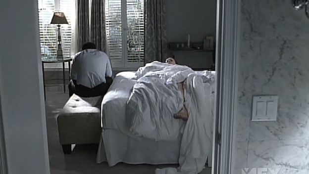 Charmed-Online-dot-NL-NipTuck5x04-2011.jpg