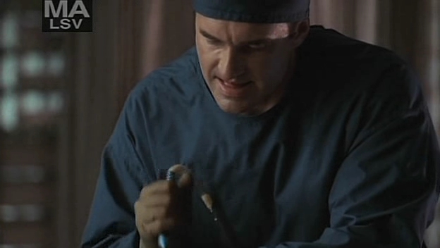 Charmed-Online-dot-NL-NipTuck5x04-2110.jpg