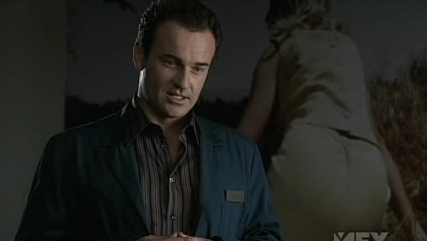 Charmed-Online-dot-NL-NipTuck5x04-2185.jpg