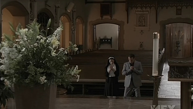 Charmed-Online-dot-NL-NipTuck5x04-2610.jpg