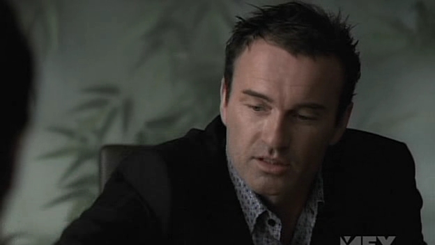 Charmed-Online-dot-NL-NipTuck5x05-0101.jpg