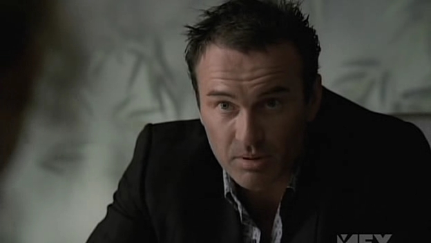 Charmed-Online-dot-NL-NipTuck5x05-0123.jpg
