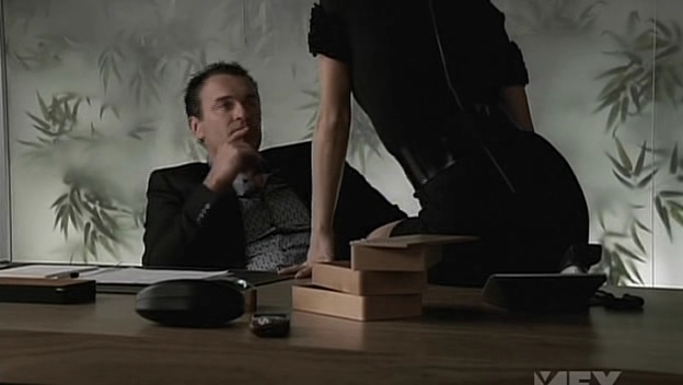 Charmed-Online-dot-NL-NipTuck5x05-0156.jpg