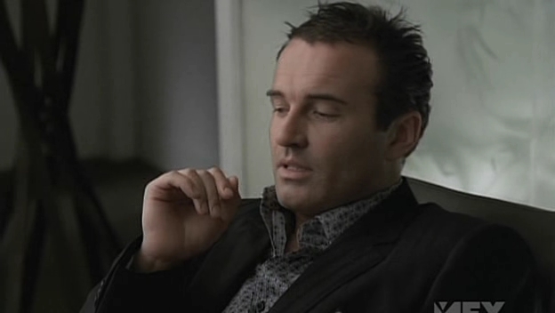 Charmed-Online-dot-NL-NipTuck5x05-0177.jpg