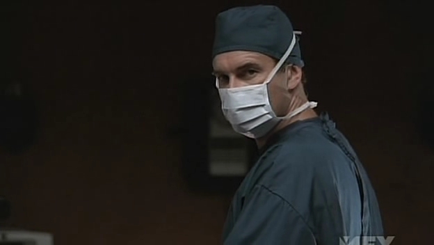Charmed-Online-dot-NL-NipTuck5x05-0677.jpg