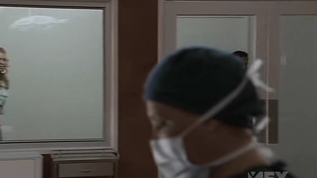 Charmed-Online-dot-NL-NipTuck5x05-0683.jpg