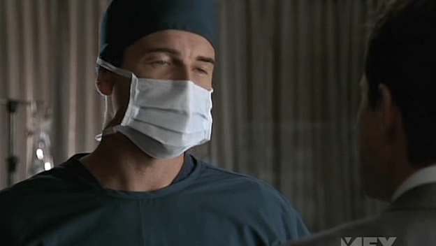 Charmed-Online-dot-NL-NipTuck5x05-0696.jpg