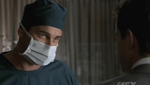 Charmed-Online-dot-NL-NipTuck5x05-0708.jpg