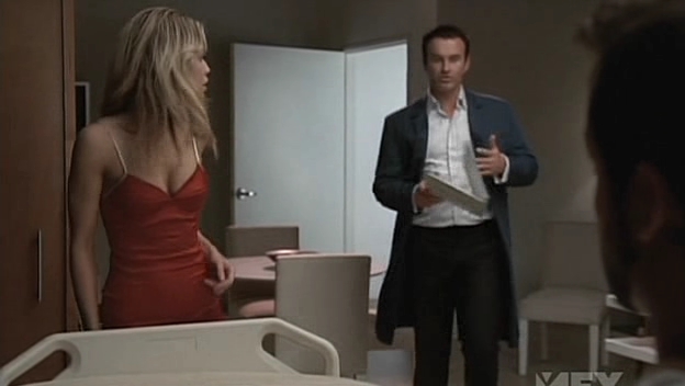 Charmed-Online-dot-NL-NipTuck5x05-1425.jpg