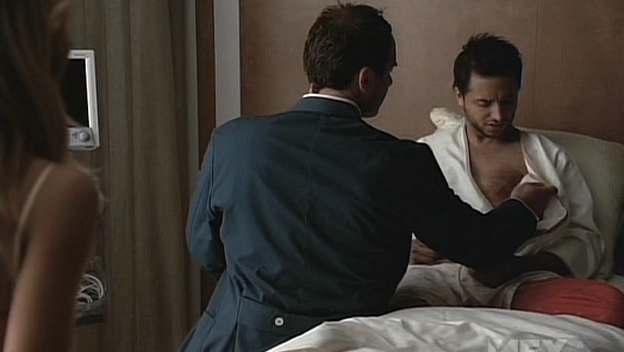 Charmed-Online-dot-NL-NipTuck5x05-1430.jpg
