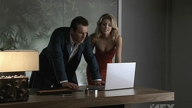 Charmed-Online-dot-NL-NipTuck5x05-1481.jpg
