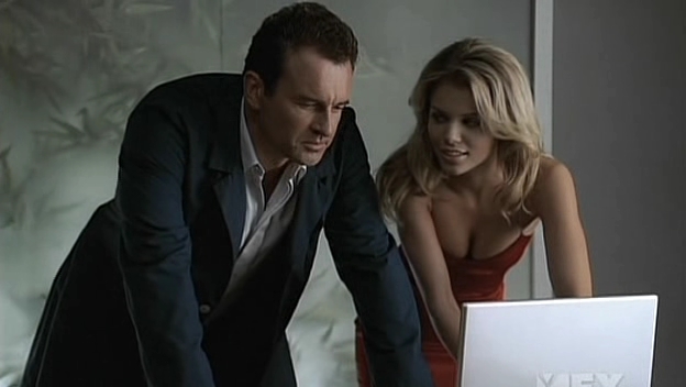 Charmed-Online-dot-NL-NipTuck5x05-1503.jpg
