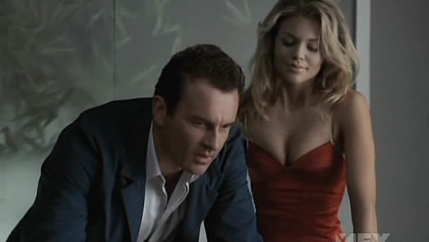 Charmed-Online-dot-NL-NipTuck5x05-1510.jpg