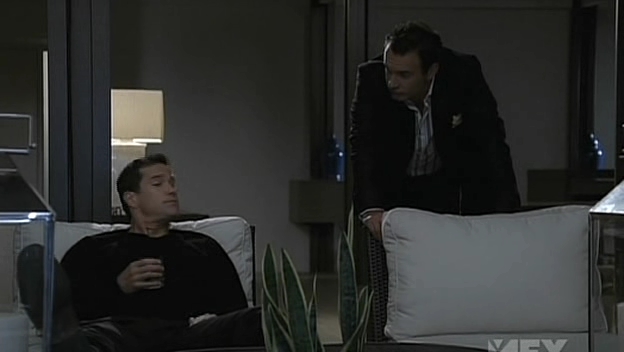 Charmed-Online-dot-NL-NipTuck5x05-2529.jpg