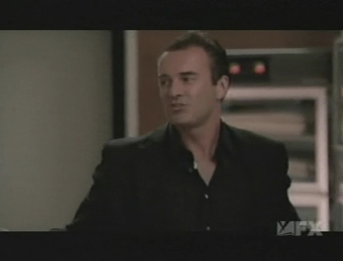 Charmed-Online-dot-NL-NipTuck5x06-0066.jpg