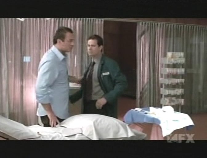 Charmed-Online-dot-NL-NipTuck5x06-0796.jpg