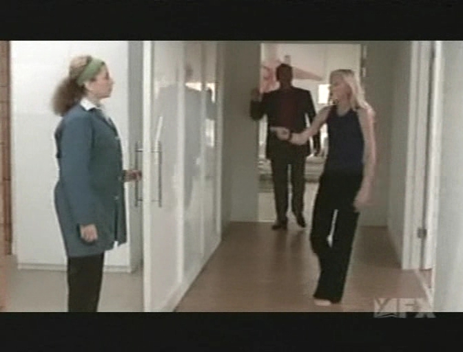 Charmed-Online-dot-NL-NipTuck5x06-1598.jpg