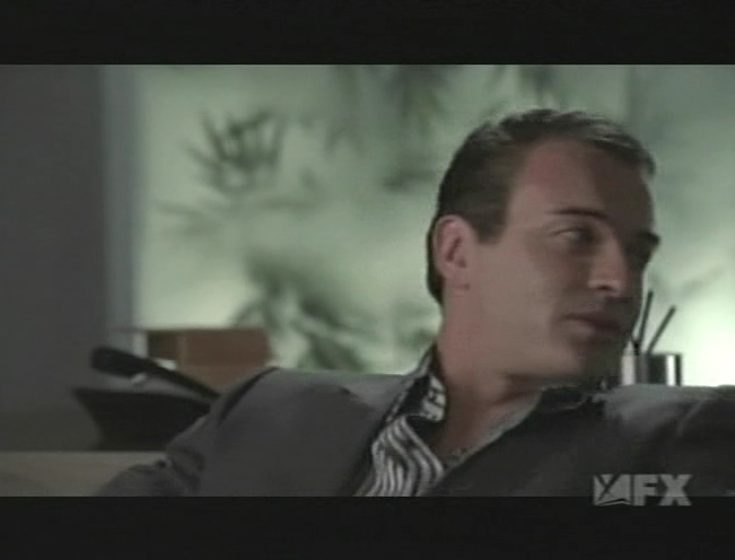 Charmed-Online-dot-NL-NipTuck5x06-1825.jpg