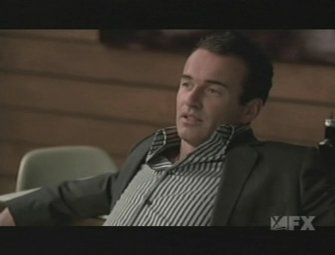 Charmed-Online-dot-NL-NipTuck5x06-2011.jpg