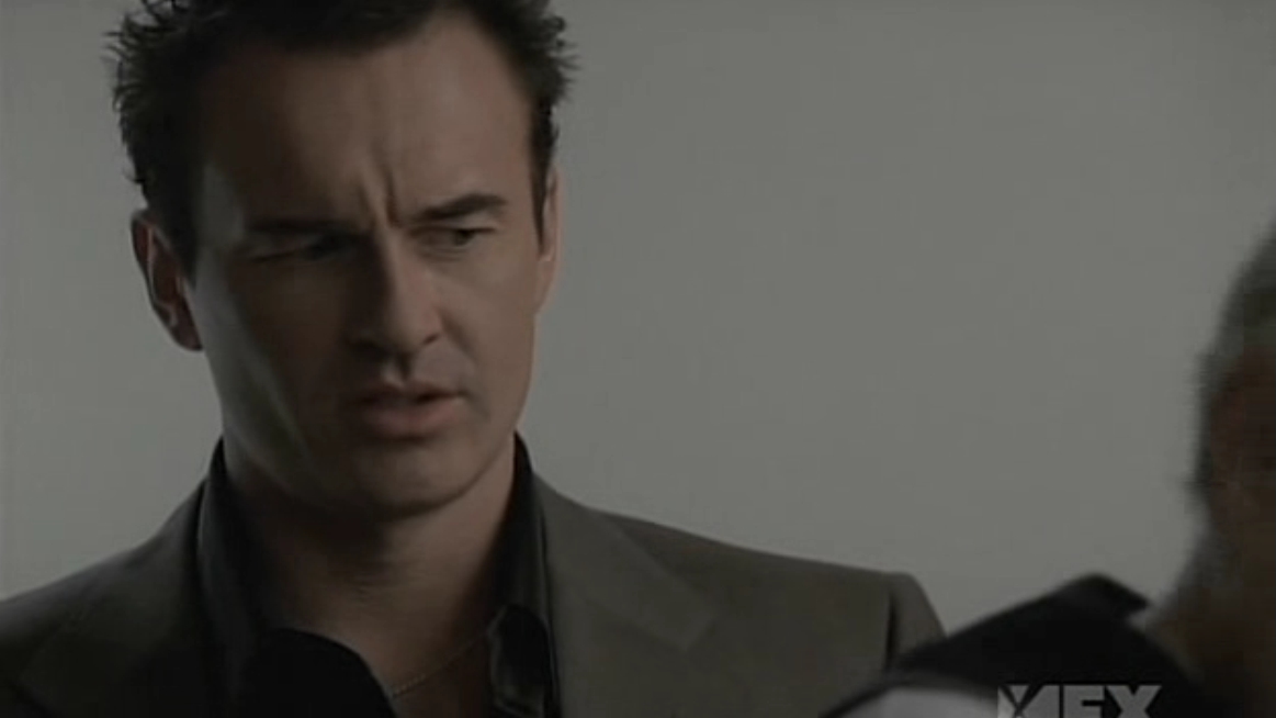 Charmed-Online-dot-NL-NipTuck5x07-0435.jpg