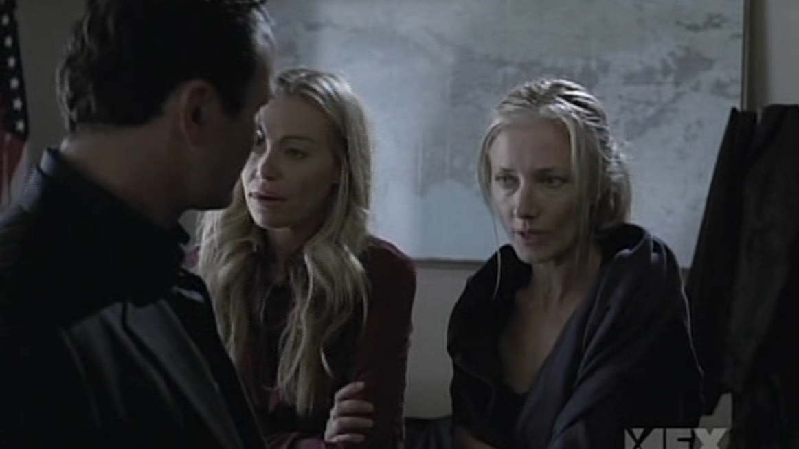 Charmed-Online-dot-NL-NipTuck5x07-1063.jpg