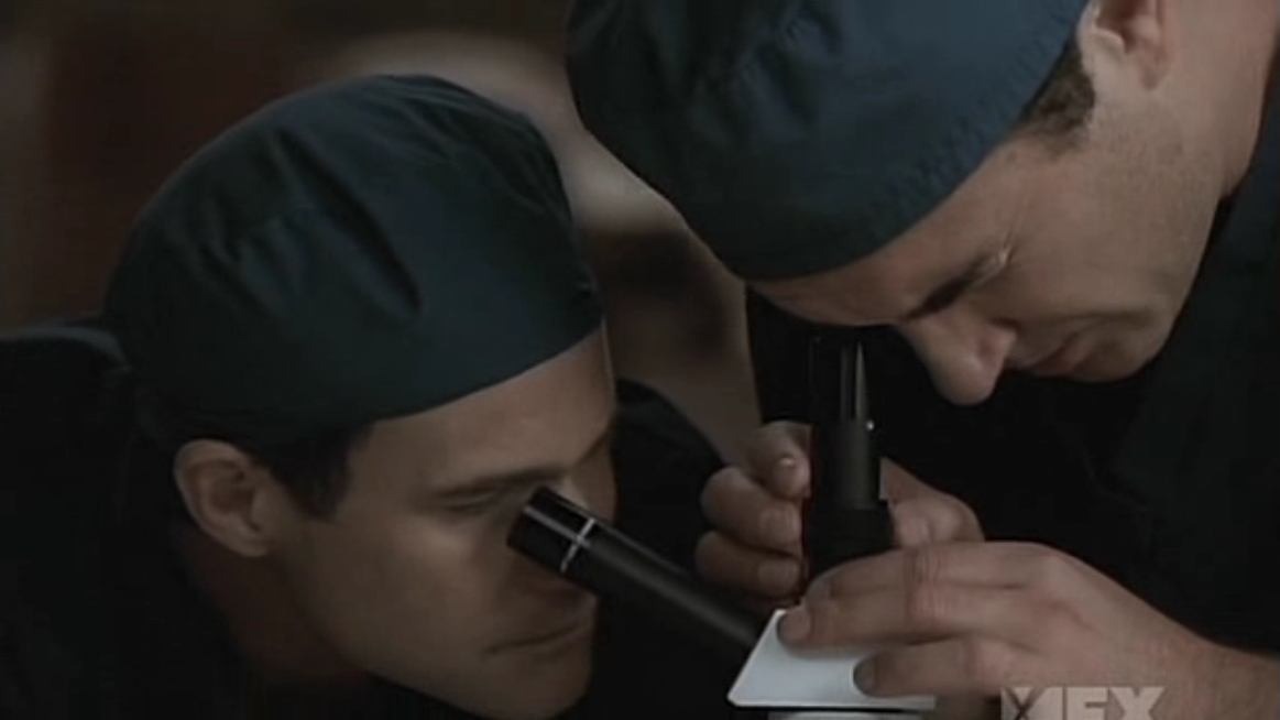 Charmed-Online-dot-NL-NipTuck5x07-1297.jpg