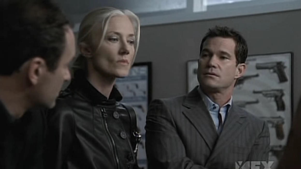 Charmed-Online-dot-NL-NipTuck5x07-1366.jpg